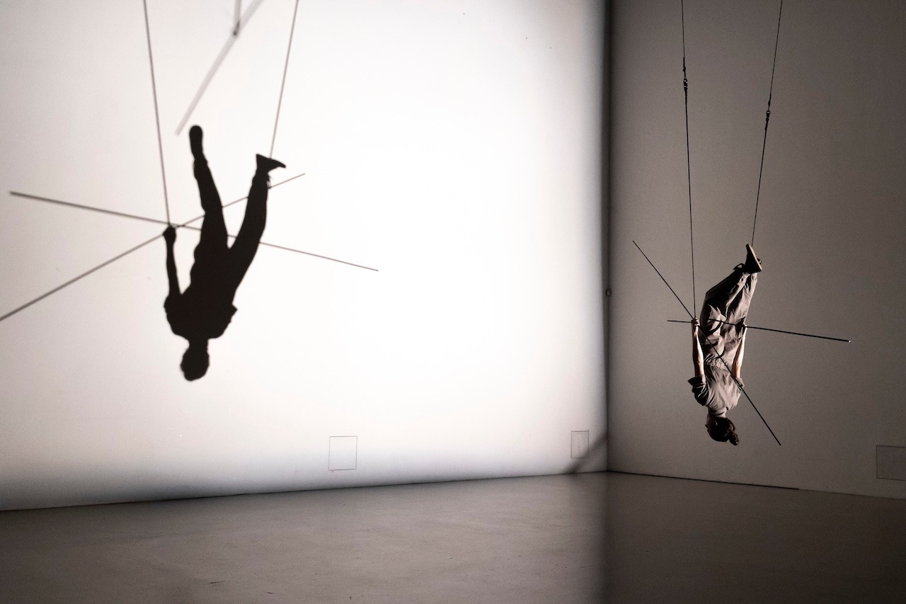 contemporary circus performer