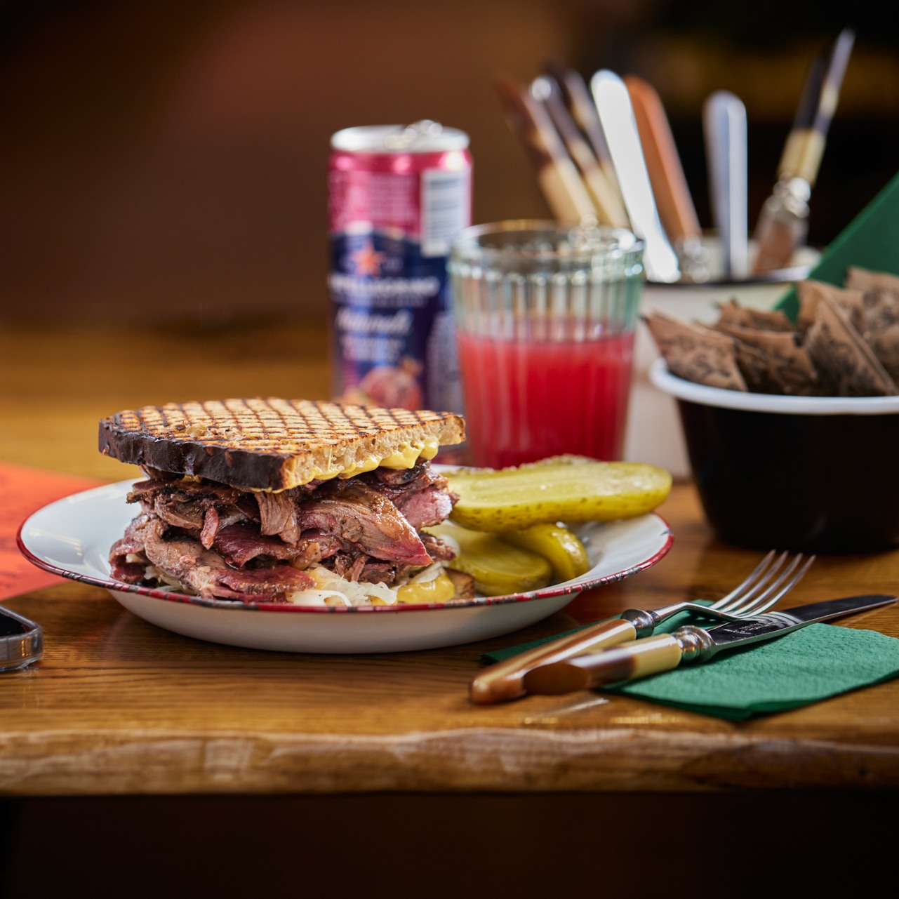 Hales smokehouse where to it in Station district